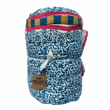 Load image into Gallery viewer, Lotus Gate Quilt red