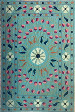 Carica l'immagine nel visualizzatore di Gallery, Telo copriletto-copridivano con ricami multicolor