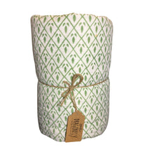 Carica l'immagine nel visualizzatore di Gallery, Trapunta Green Palm Trees