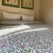 Carica l'immagine nel visualizzatore di Gallery, Trapunta Paradise Birds