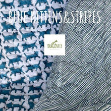 Carica l'immagine nel visualizzatore di Gallery, Trapunta Blue Kittens & Stripes