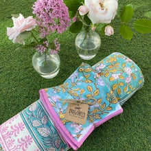 Carica l'immagine nel visualizzatore di Gallery, Tovaglia e tovagliette Spring Spirit