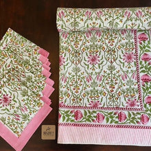 Carica l'immagine nel visualizzatore di Gallery, Tovaglia e tovagliette Paradise Birds