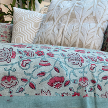 Carica l'immagine nel visualizzatore di Gallery, Telo decorativo cotone Pompeian Flowers