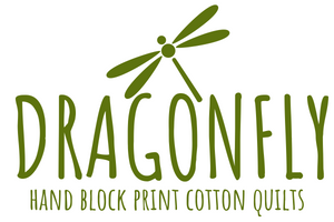 dragonfly è un brand di tessili di qualità per la casa, trapunte, pigiami e coordinati tavola in puro cotone stampato a mano con la tradizionale tecnica Hand Block Print