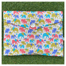 Load image into Gallery viewer, Pajamas Multicolor Elephants and Camels
